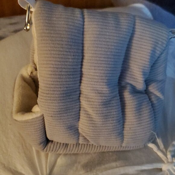 Bird house - Picture 2 of 2